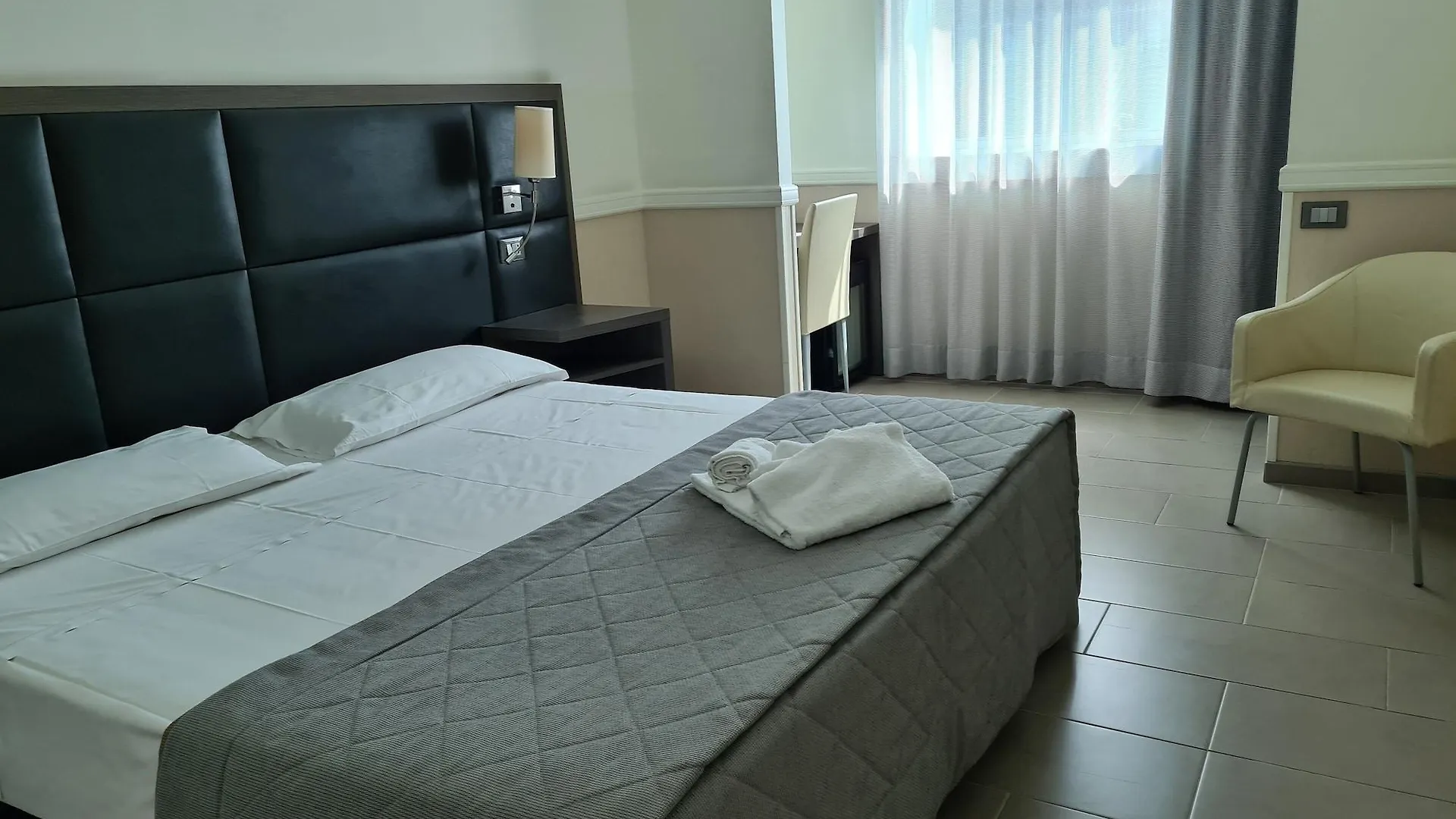 ****  Hotel Artis Rom Italien