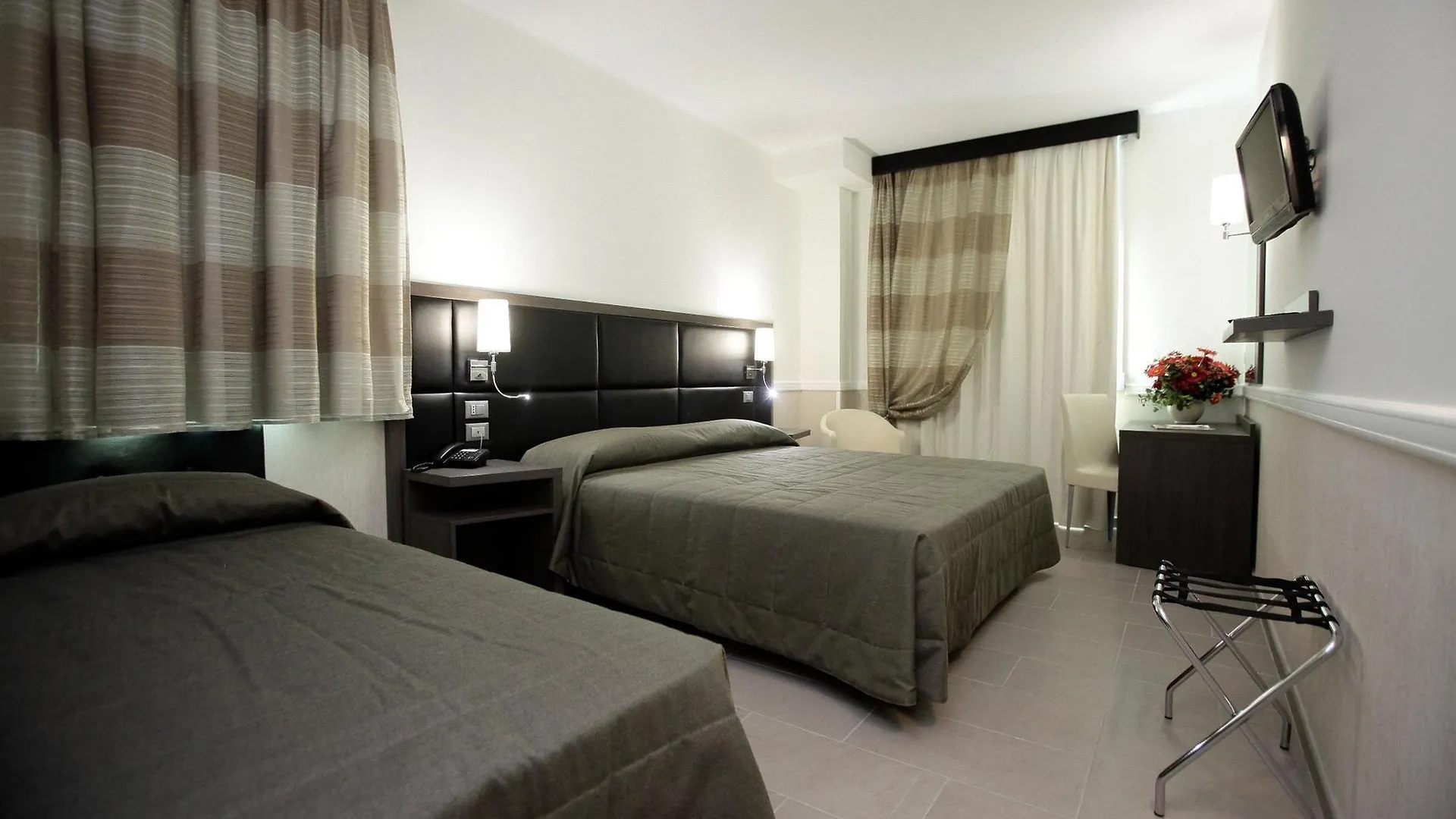 Hotel Artis Rome Italy